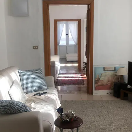 Casa Antonella 公寓